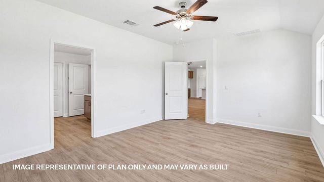 204 Rivers Edge DR, Georgetown, TX 78628