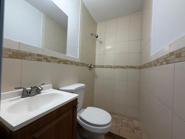 514 El Vedado, West Palm Beach, FL 33405