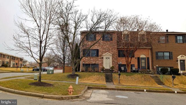 33 BADGER GATE CT, Baltimore, MD 21228