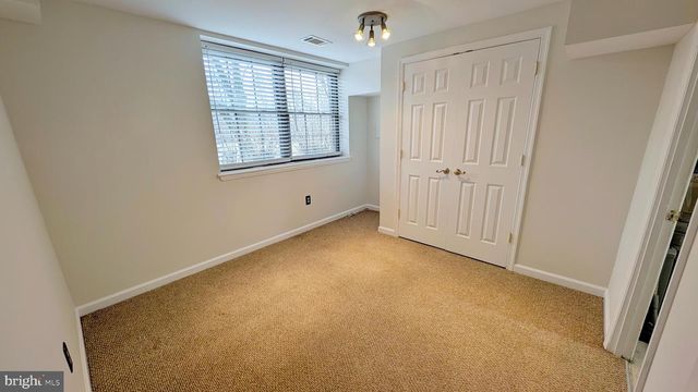 33 BADGER GATE CT, Baltimore, MD 21228