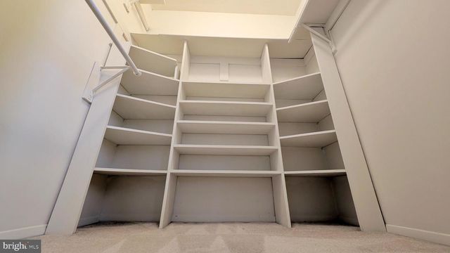 33 BADGER GATE CT, Baltimore, MD 21228