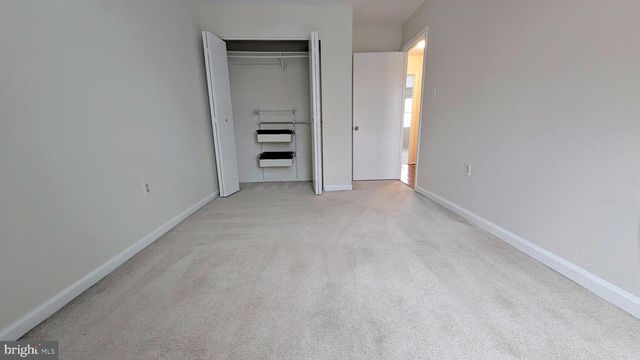 33 BADGER GATE CT, Baltimore, MD 21228