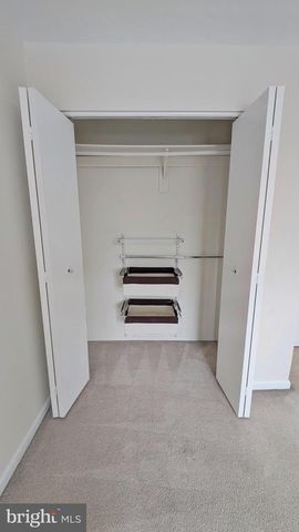 33 BADGER GATE CT, Baltimore, MD 21228