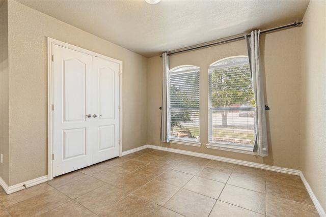 6957 Big Wichita Drive, Fort Worth, TX 76179