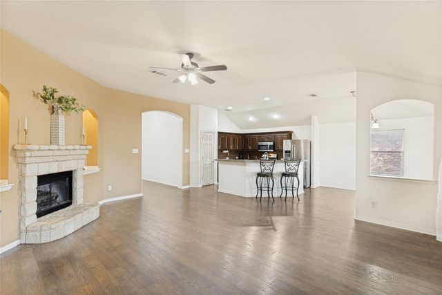 6957 Big Wichita Drive, Fort Worth, TX 76179