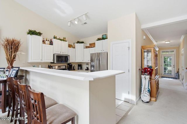 5006 Carleton Drive Unit 113, Wilmington, NC 28403