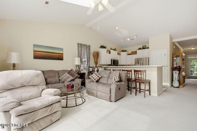 5006 Carleton Drive Unit 113, Wilmington, NC 28403