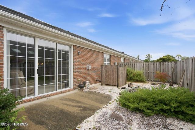 5006 Carleton Drive Unit 113, Wilmington, NC 28403