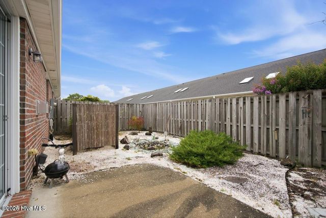 5006 Carleton Drive Unit 113, Wilmington, NC 28403