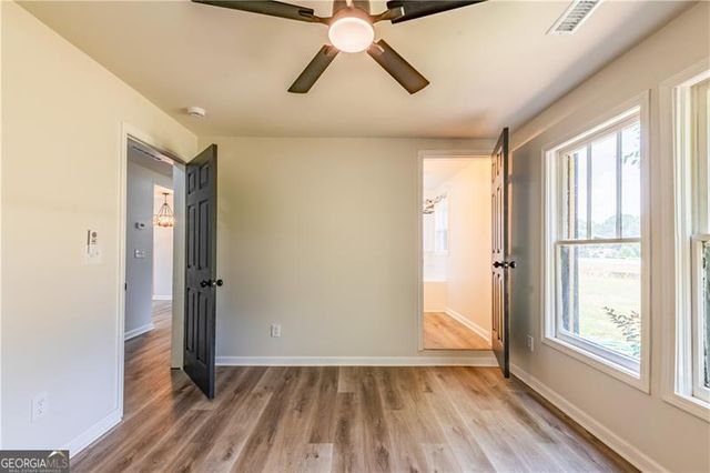1404 N Forest Avenue, Hartwell, GA 30643