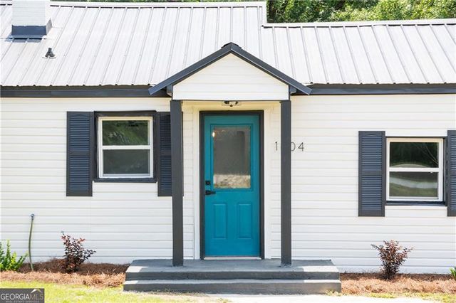 1404 N Forest Avenue, Hartwell, GA 30643