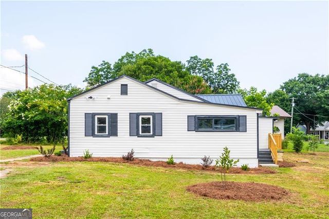 1404 N Forest Avenue, Hartwell, GA 30643