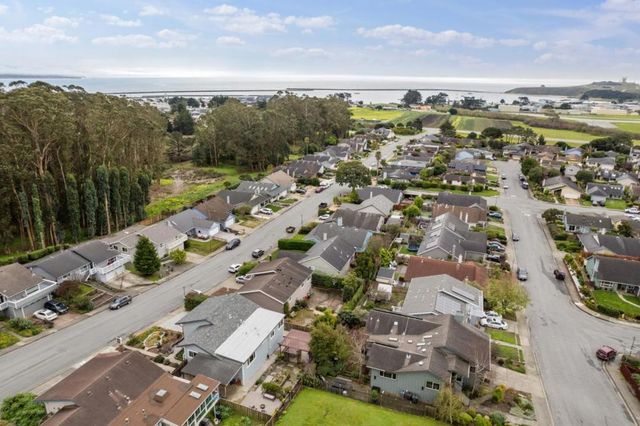 261 Coral Reef Avenue, El Granada, CA 94018