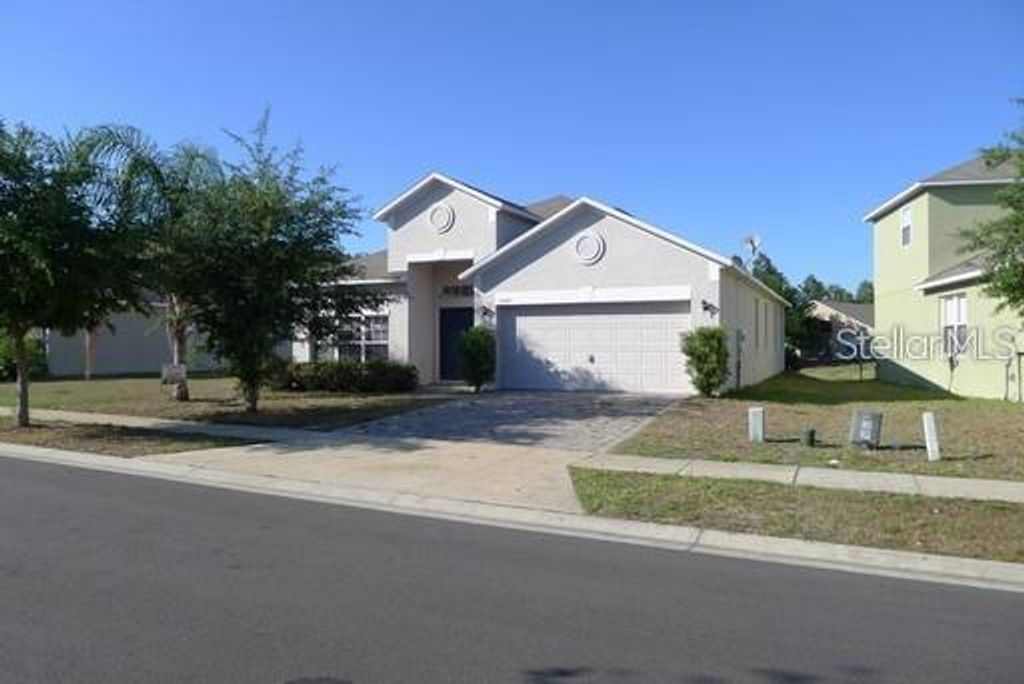 1448 CABOT DRIVE, Clermont, FL 34711