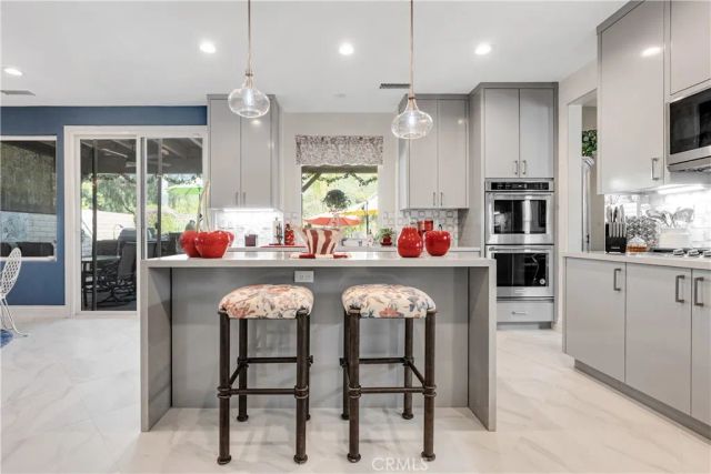 22019 Gold Canyon Drive, Saugus, CA 91390