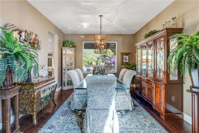 22019 Gold Canyon Drive, Saugus, CA 91390