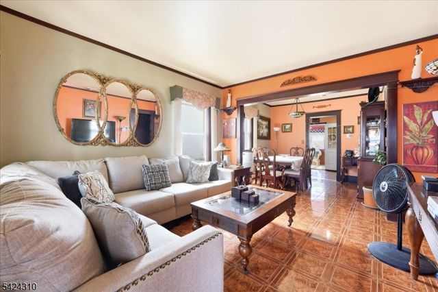 4701 Aschoff Pl, North Bergen Twp., NJ 07047