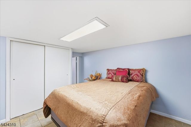 4701 Aschoff Pl, North Bergen Twp., NJ 07047