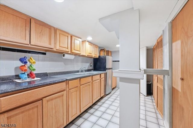 4701 Aschoff Pl, North Bergen Twp., NJ 07047