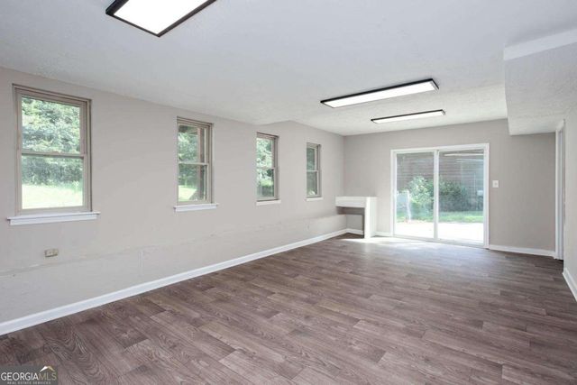 1931 Brennan Way, Lithia Springs, GA 30122