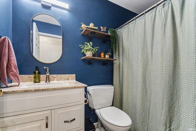 23780 Julep Julep Court, South Bend, IN 46614