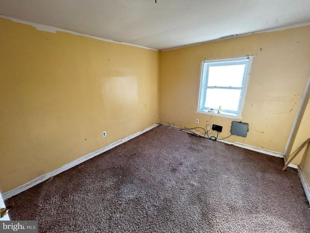 312 ELIZABETH AVE, Brooklyn, MD 21225