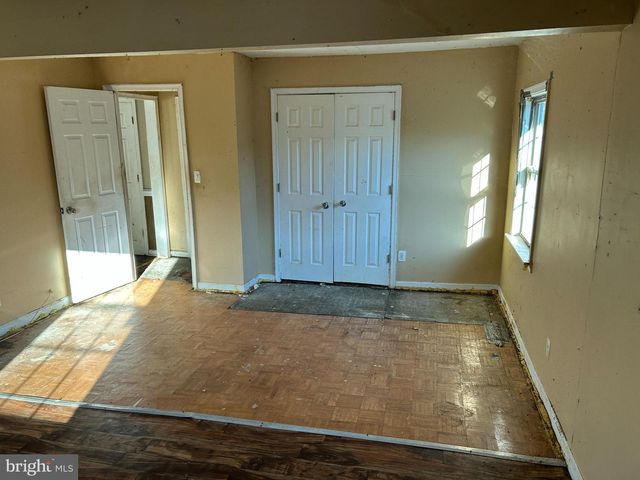 312 ELIZABETH AVE, Brooklyn, MD 21225