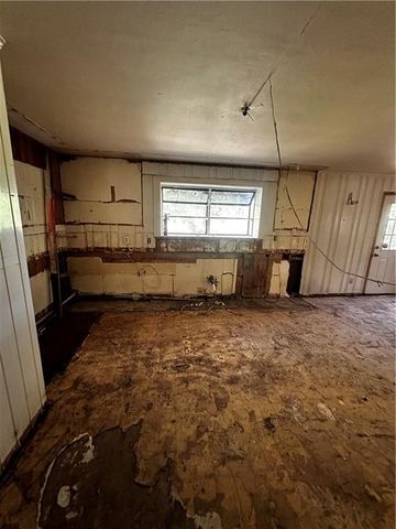 500 Mann Drive, Mobile, AL 36608
