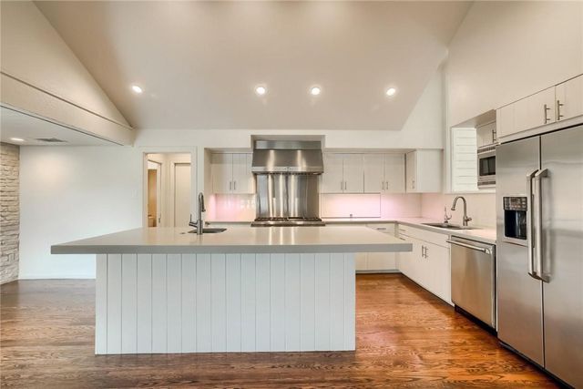 718 Bermuda ST, Lakeway, TX 78734