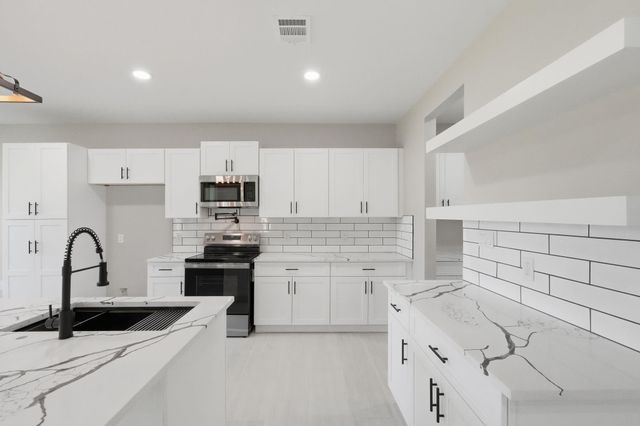 3854 Highline Oaks W, Conroe, TX 77306