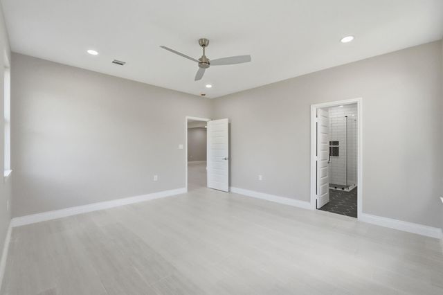3854 Highline Oaks W, Conroe, TX 77306