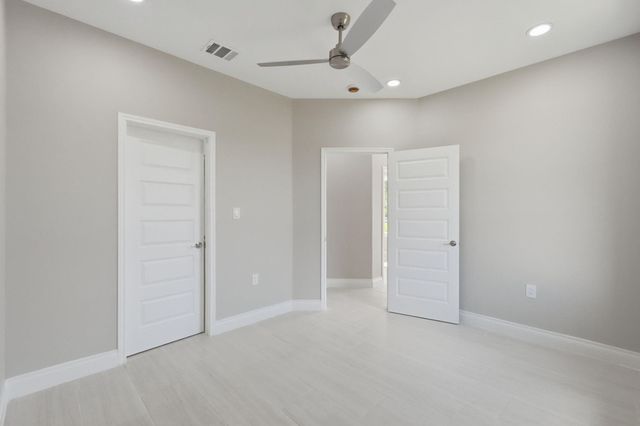 3854 Highline Oaks W, Conroe, TX 77306