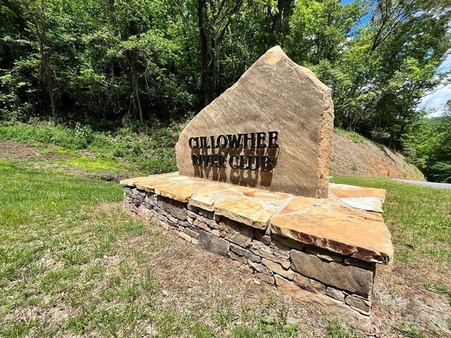 346 River Club Drive, Cullowhee, NC 28723