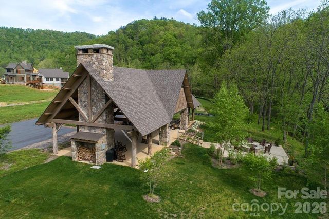346 River Club Drive, Cullowhee, NC 28723