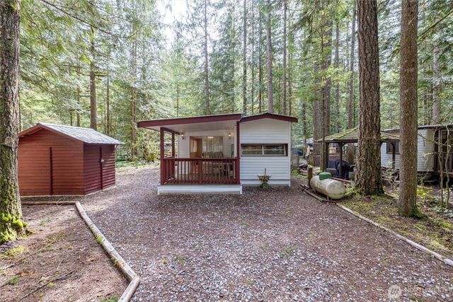 98 3 Sunset Circle, Deming, WA 98244