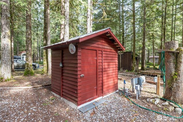 98 3 Sunset Circle, Deming, WA 98244