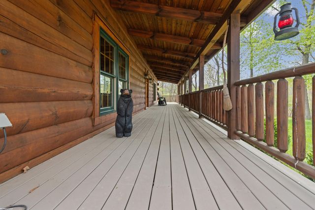 5562 Casey Road, Dryden Twp, MI 48428