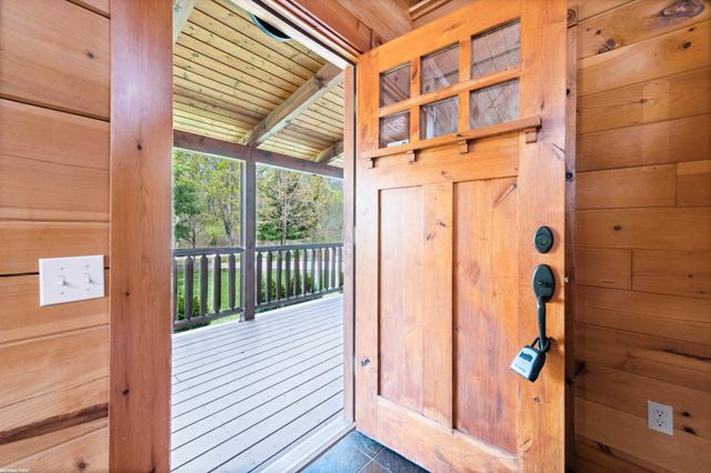 5562 Casey Road, Dryden Twp, MI 48428