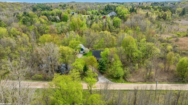 5562 Casey Road, Dryden Twp, MI 48428