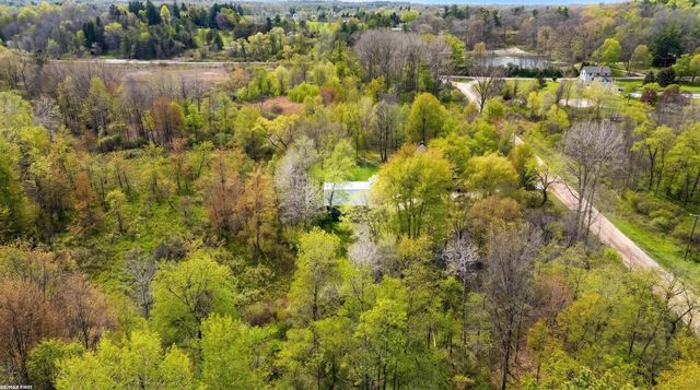 5562 Casey Road, Dryden Twp, MI 48428