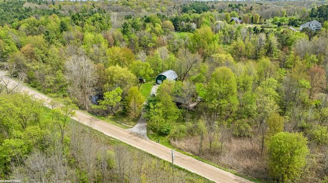 5562 Casey Road, Dryden Twp, MI 48428