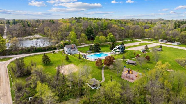 5562 Casey Road, Dryden Twp, MI 48428
