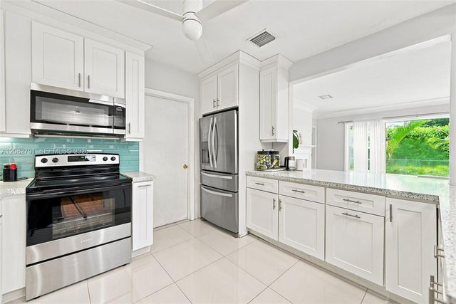 260 NE 95th St, Miami Shores, FL 33138