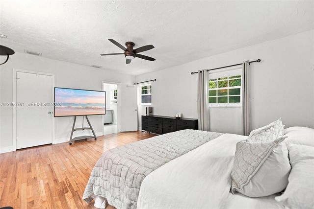 260 NE 95th St, Miami Shores, FL 33138