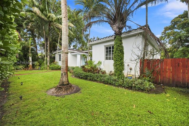 260 NE 95th St, Miami Shores, FL 33138