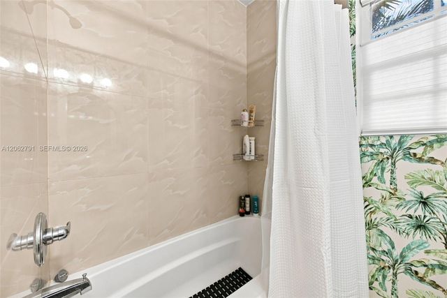 260 NE 95th St, Miami Shores, FL 33138