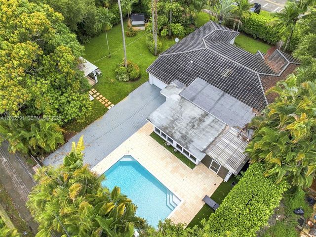 260 NE 95th St, Miami Shores, FL 33138