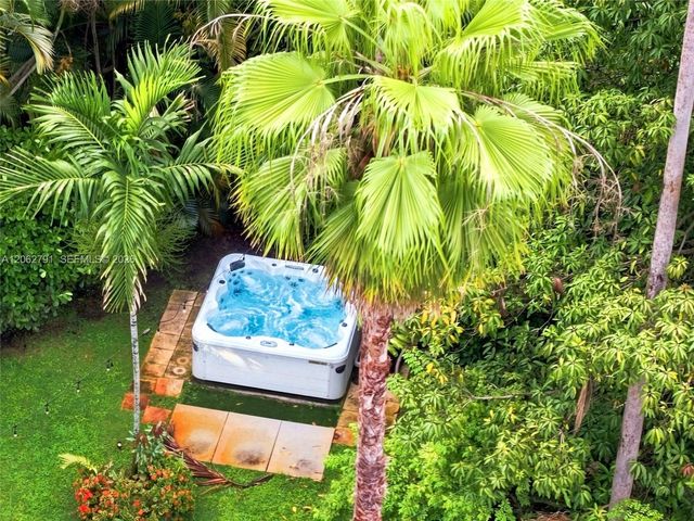 260 NE 95th St, Miami Shores, FL 33138