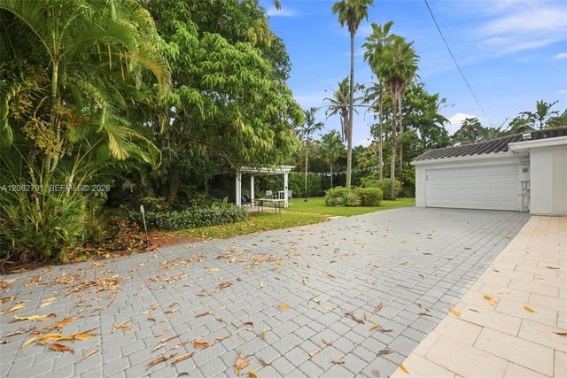 260 NE 95th St, Miami Shores, FL 33138