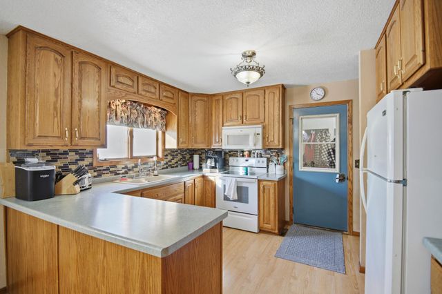 308 SE Oak Street, Brownsdale, MN 55918